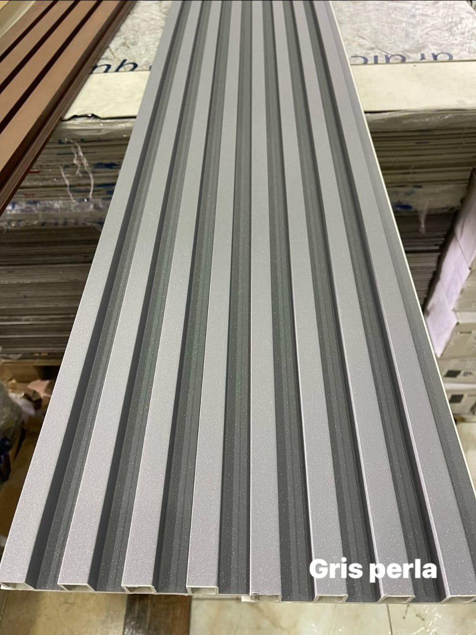 Panel WPC gris perla